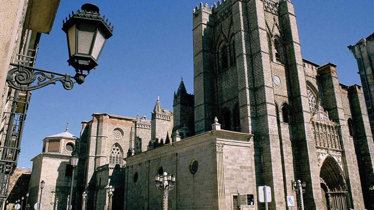 Las Covachuelas Ávila Luaran gambar